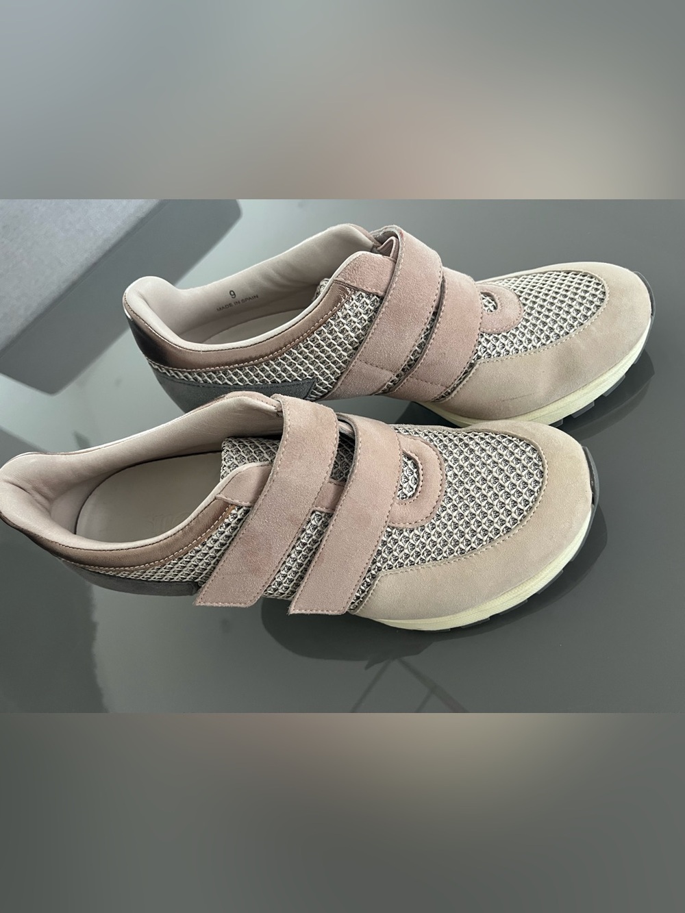 SNEEX Women’s Suede & Mesh Velcro Sneaker in Blush, beige and grey